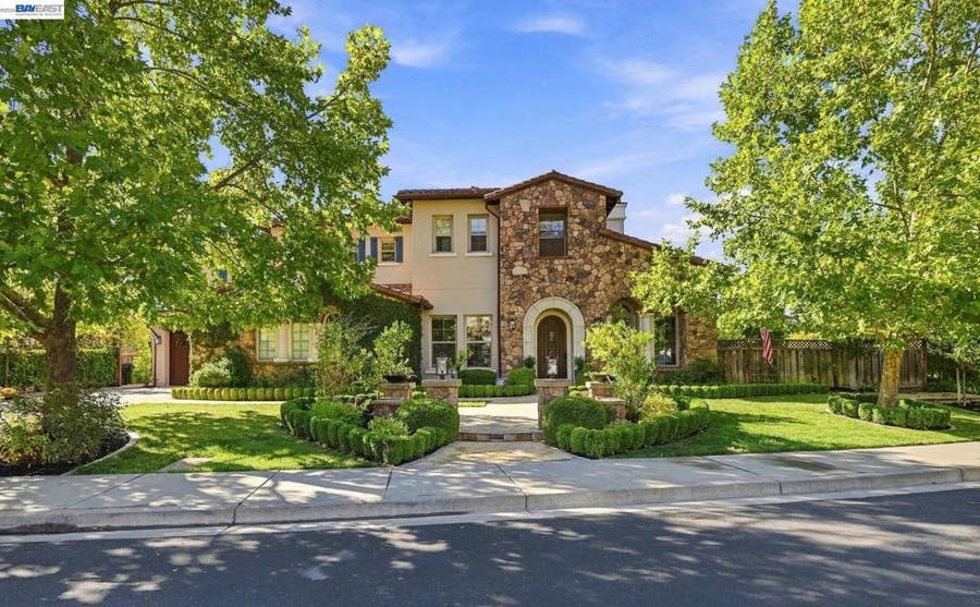 Property photo for 370 Golden Grass Dr, Alamo, CA
