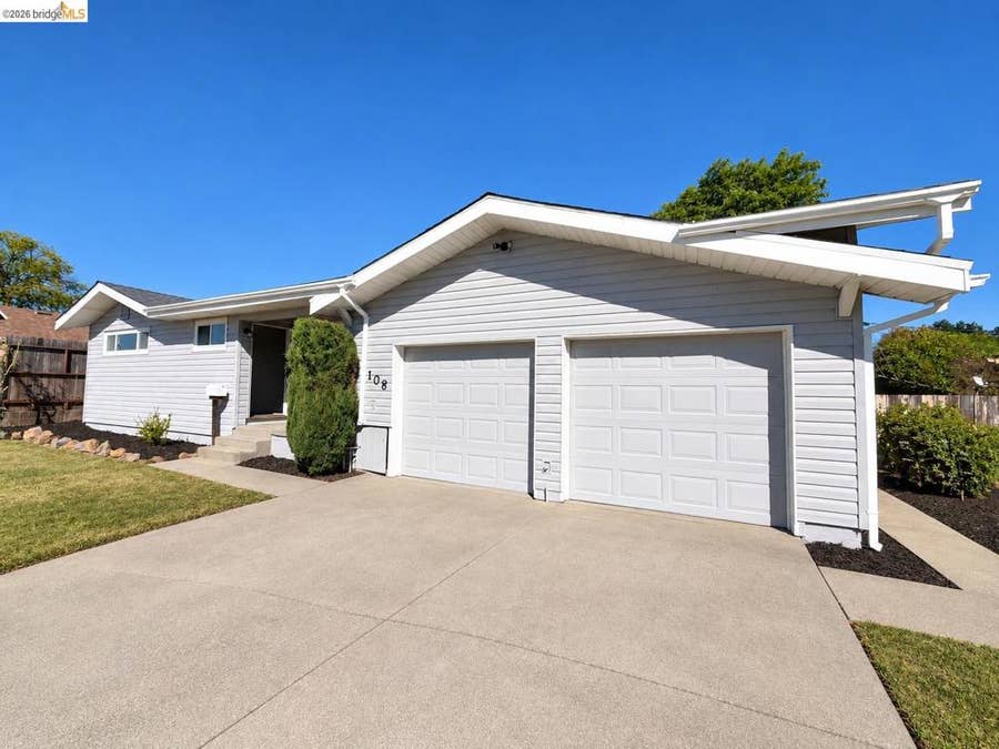 Property photo for 108 Winchell Ct, Vallejo, CA