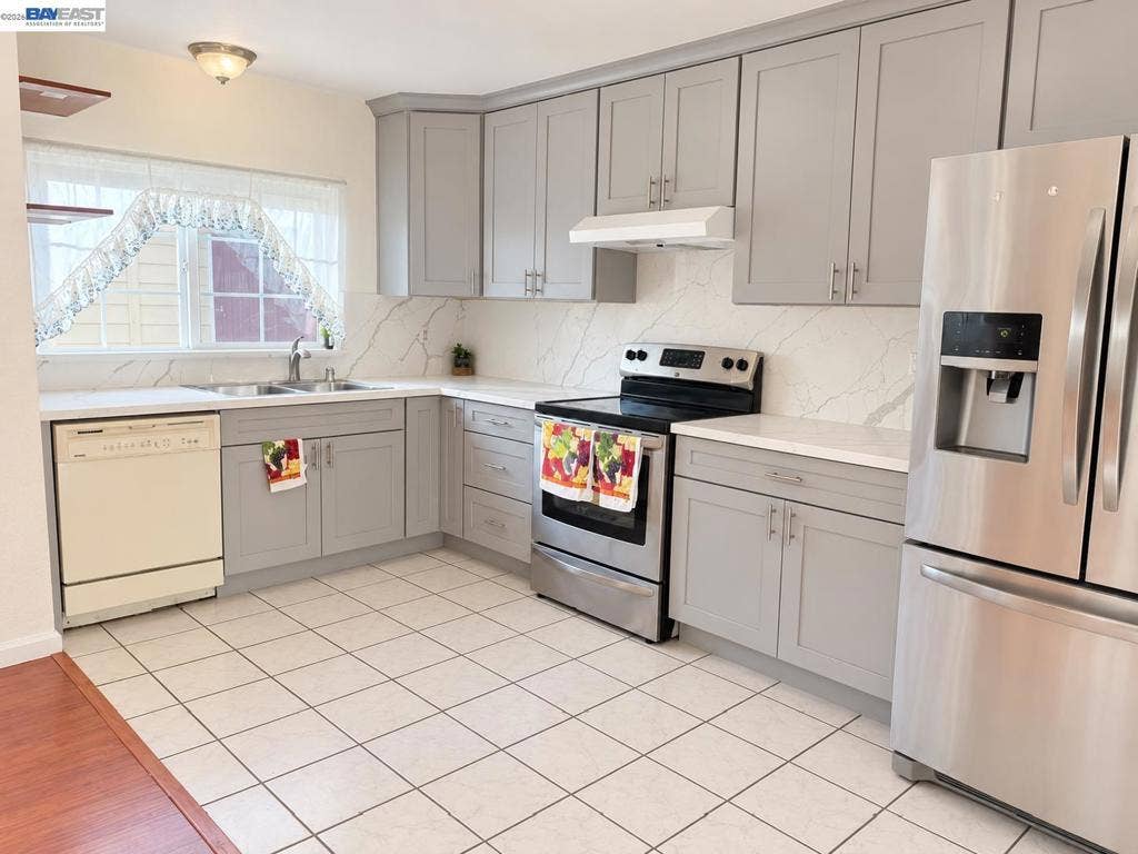 4208 Apollo Cir, Union City, CA 94587