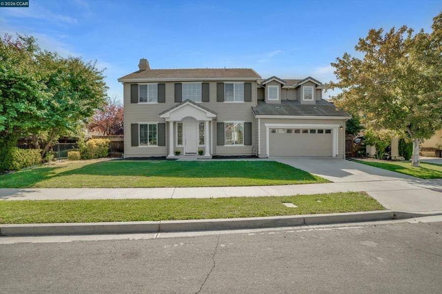 Property photo for 1312 Prominent Dr, Brentwood, CA