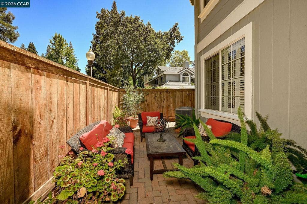 14 Danville Oak Pl, Danville, CA 94626