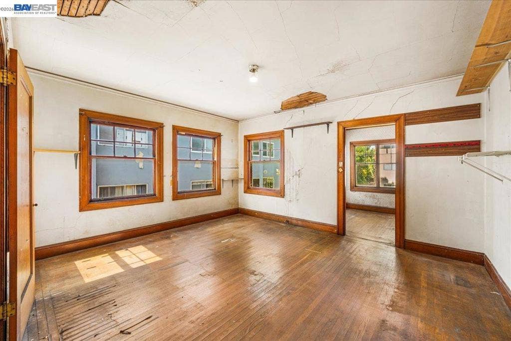473 Crescent St, Oakland, CA 94610