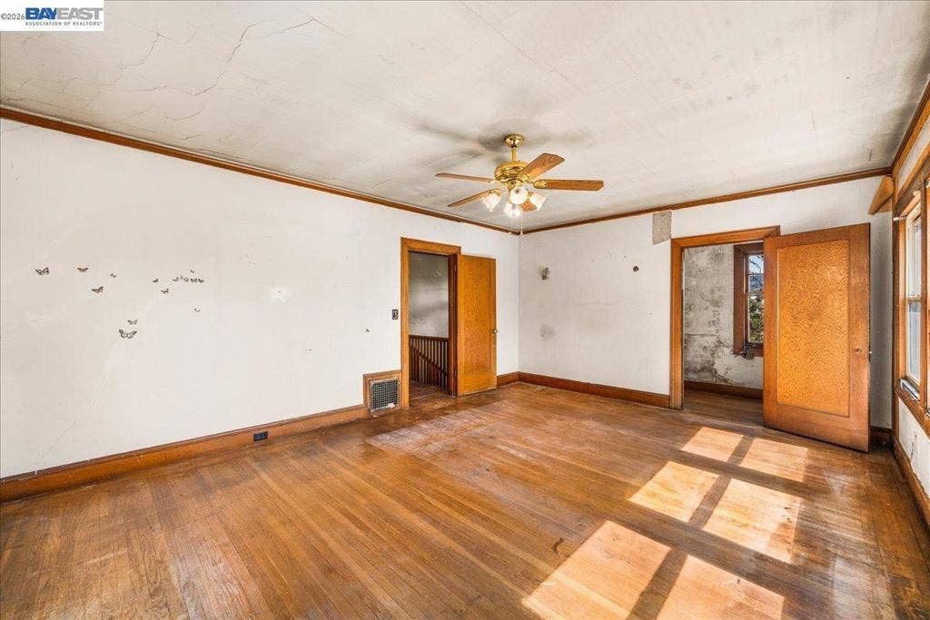 473 Crescent St, Oakland, CA 94610