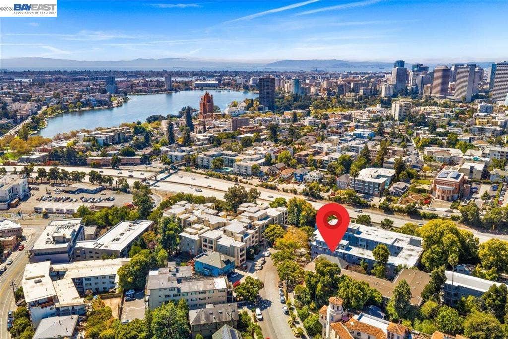 473 Crescent St, Oakland, CA 94610