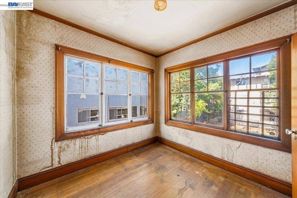 473 Crescent St, Oakland, CA 94610