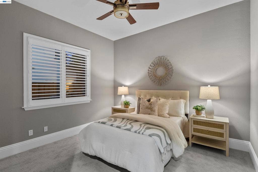 687 Old Oak Rd, Livermore, CA 94550