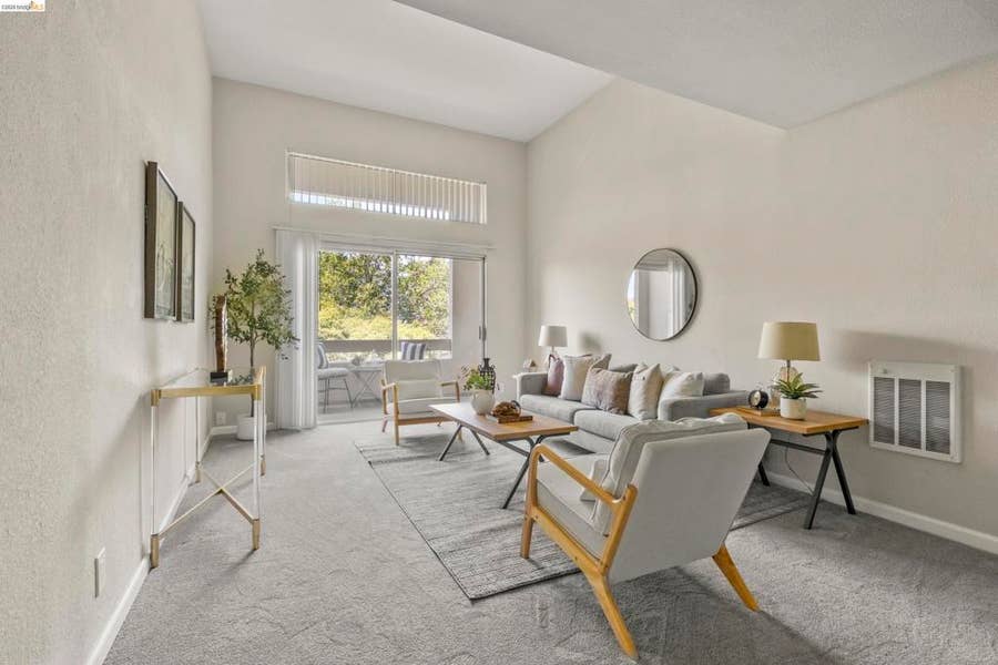 Property photo for 466 Crescent St, #307, Oakland, CA
