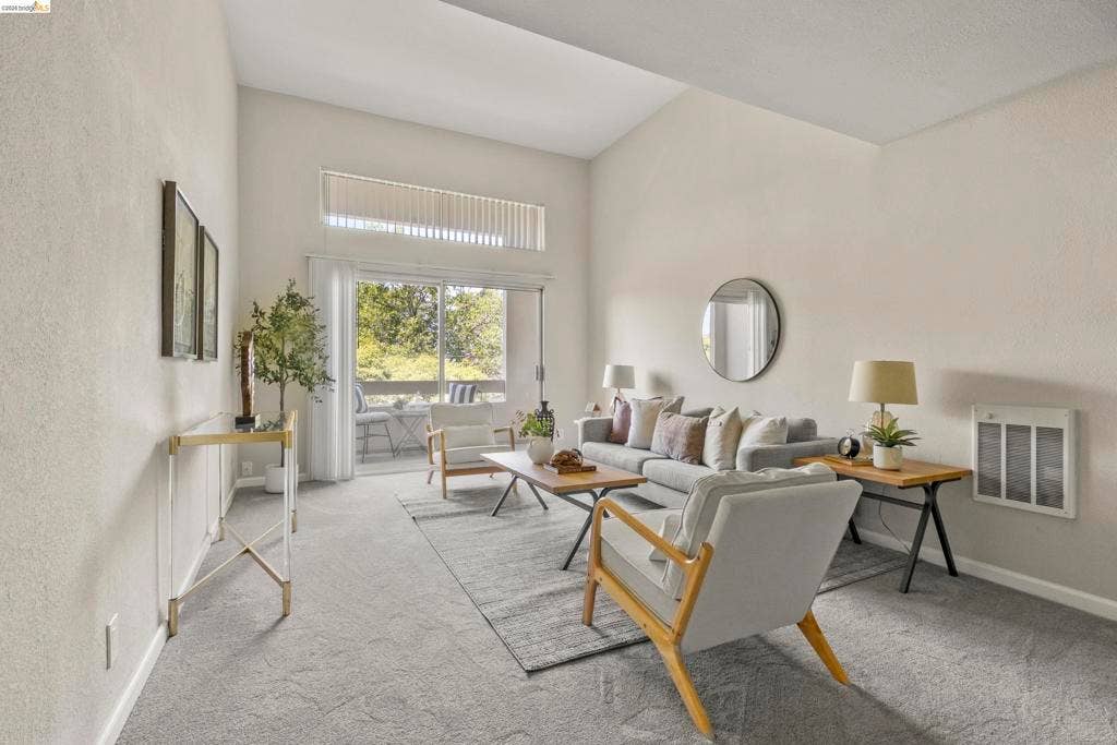 466 Crescent St, #307, Oakland, CA 94610 466 Crescent St, #307, Oakland, CA 94610
