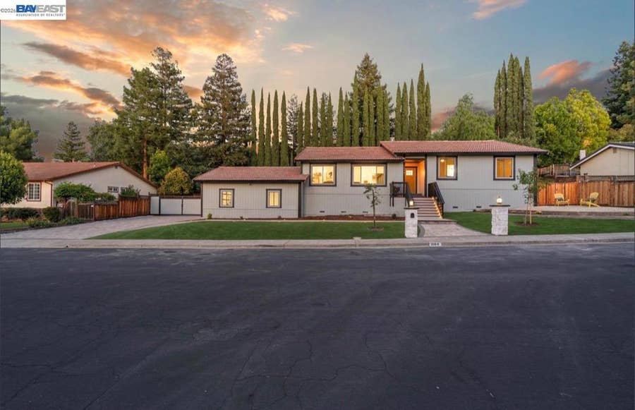 Property photo for 1084 Jamie Dr, Concord, CA