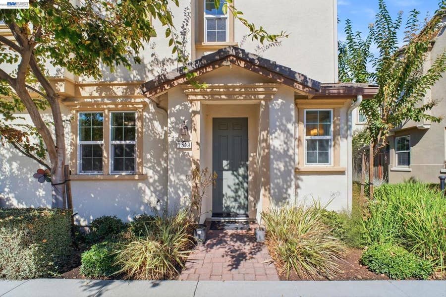 Property photo for 1519 Sylvia St, Hayward, CA