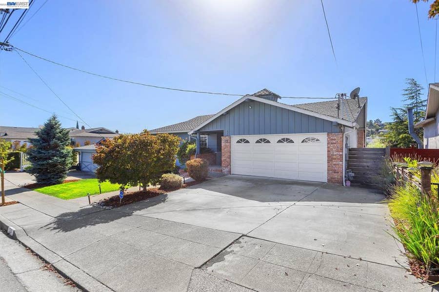 Property photo for 2783 Jennifer Dr, Castro Valley, CA