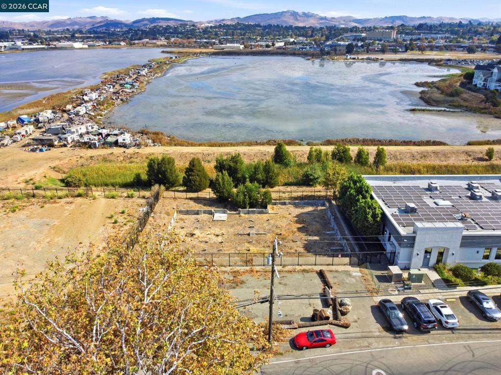 2302 Sacramento, Vallejo, CA 94590-2929 2302 Sacramento, Vallejo, CA 94590-2929