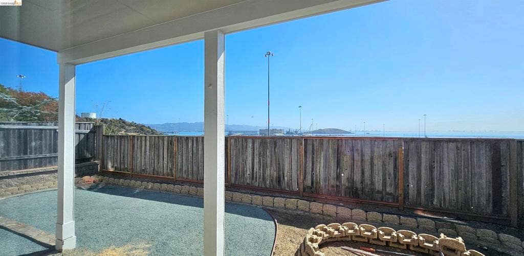 516 Seacliff Pl, Richmond, CA 94801