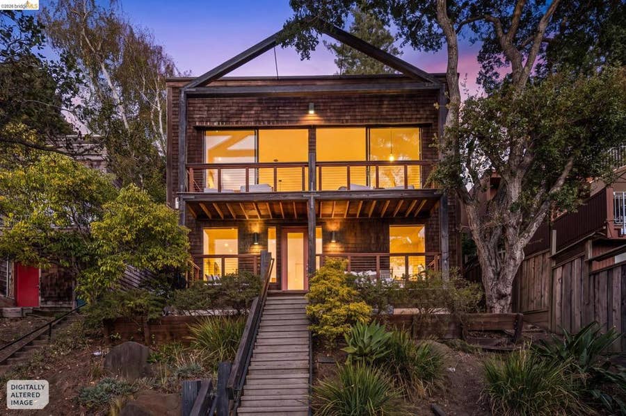 Property photo for 935 Hilldale Ave, Berkeley, CA