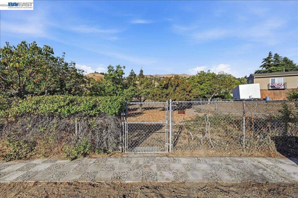 15159 Garcal Dr, San Jose, CA 95127 15159 Garcal Dr, San Jose, CA 95127