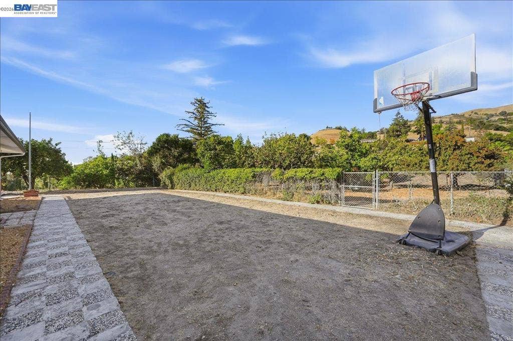 15159 Garcal Dr, San Jose, CA 95127 15159 Garcal Dr, San Jose, CA 95127