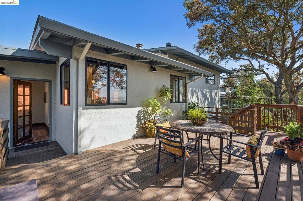 7767 Duke Ct, El Cerrito, CA 94530 7767 Duke Ct, El Cerrito, CA 94530