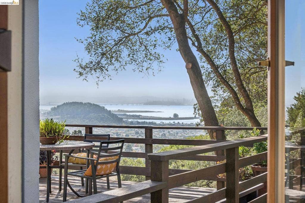 7767 Duke Ct, El Cerrito, CA 94530 7767 Duke Ct, El Cerrito, CA 94530