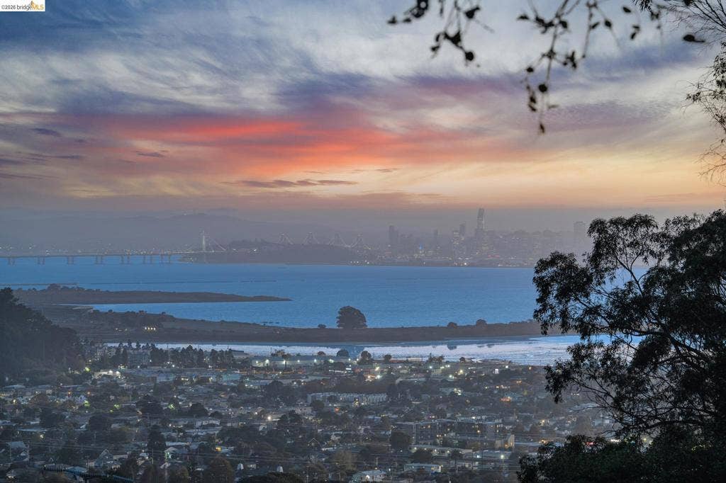 7767 Duke Ct, El Cerrito, CA 94530 7767 Duke Ct, El Cerrito, CA 94530