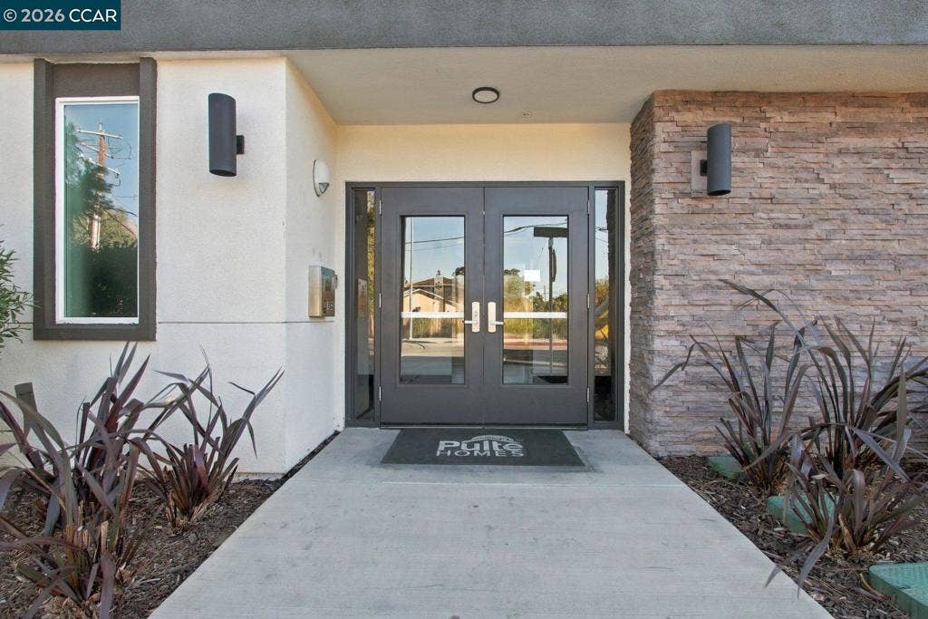 3207 Mallard Ct, #304, San Jose, CA 95117 3207 Mallard Ct, #304, San Jose, CA 95117