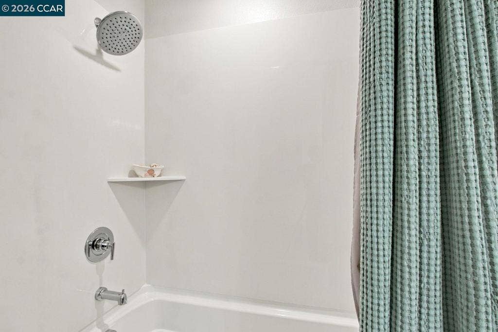3207 Mallard Ct, #304, San Jose, CA 95117 3207 Mallard Ct, #304, San Jose, CA 95117
