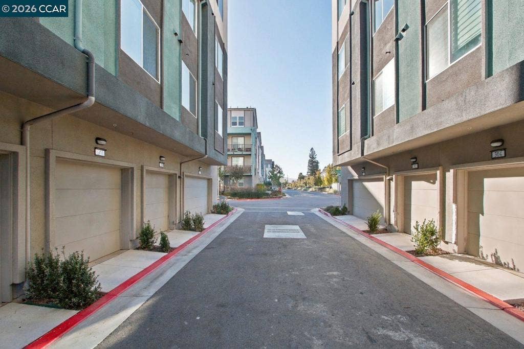 3207 Mallard Ct, #304, San Jose, CA 95117 3207 Mallard Ct, #304, San Jose, CA 95117