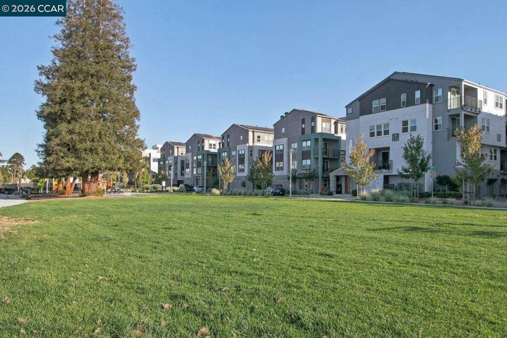 3207 Mallard Ct, #304, San Jose, CA 95117 3207 Mallard Ct, #304, San Jose, CA 95117