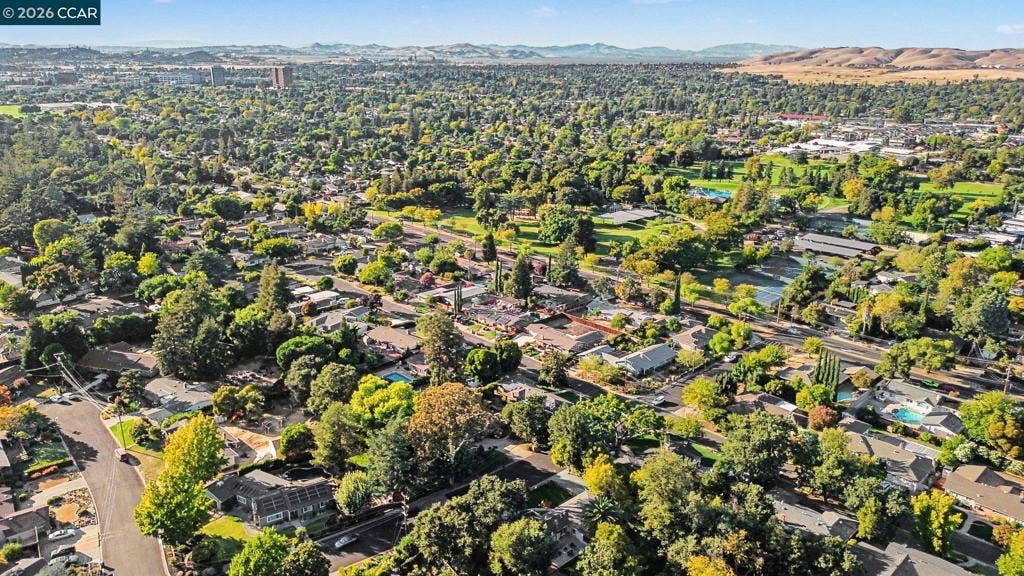 1174 Saint Francis Dr, Concord, CA 94518
