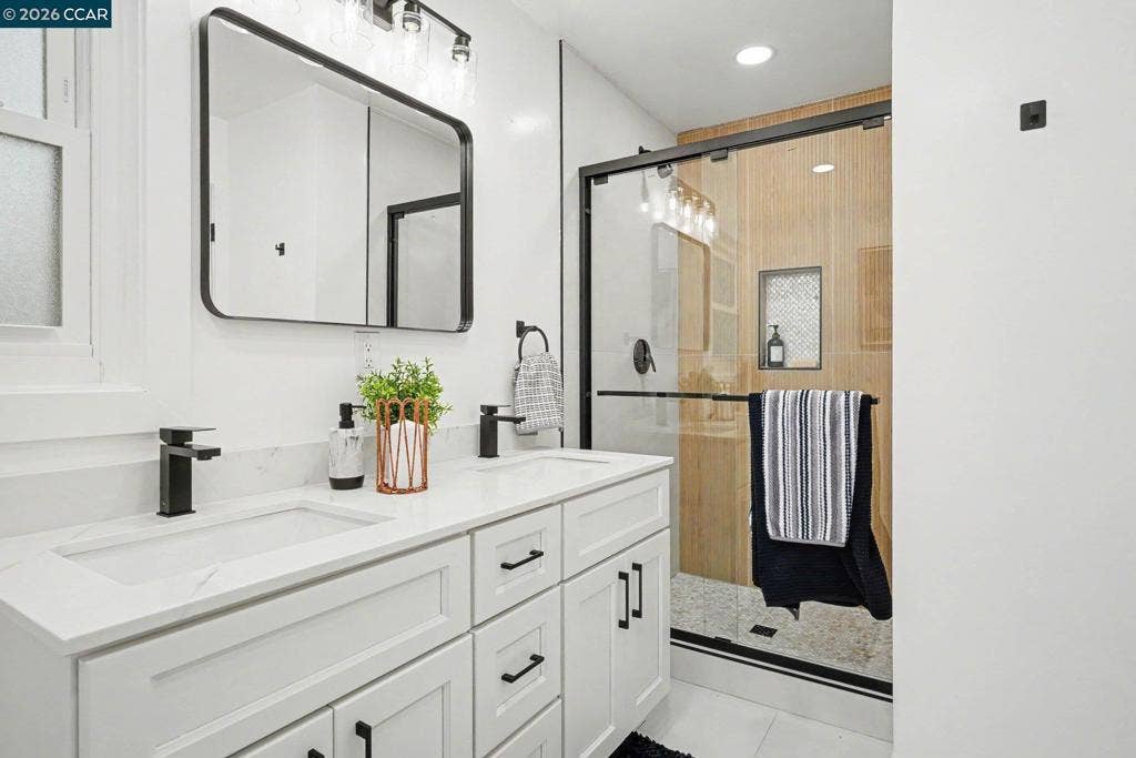 1174 Saint Francis Dr, Concord, CA 94518