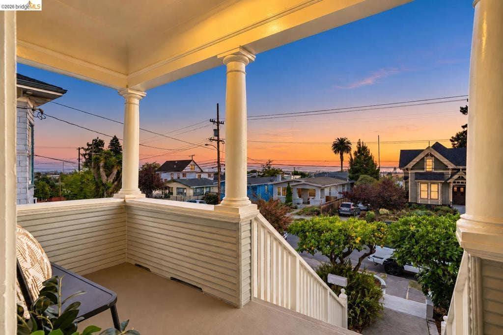 1822 E 24Th St, Oakland, CA 94606