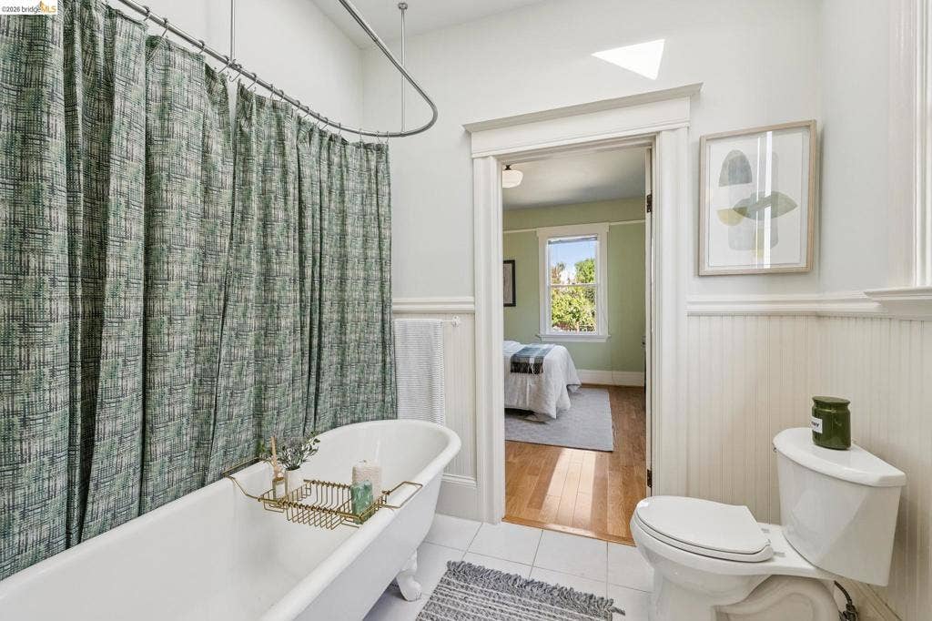 1822 E 24Th St, Oakland, CA 94606