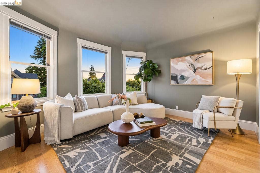 1822 E 24Th St, Oakland, CA 94606