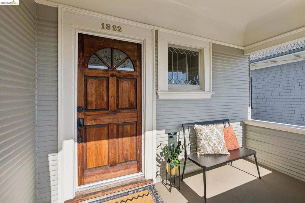 1822 E 24Th St, Oakland, CA 94606