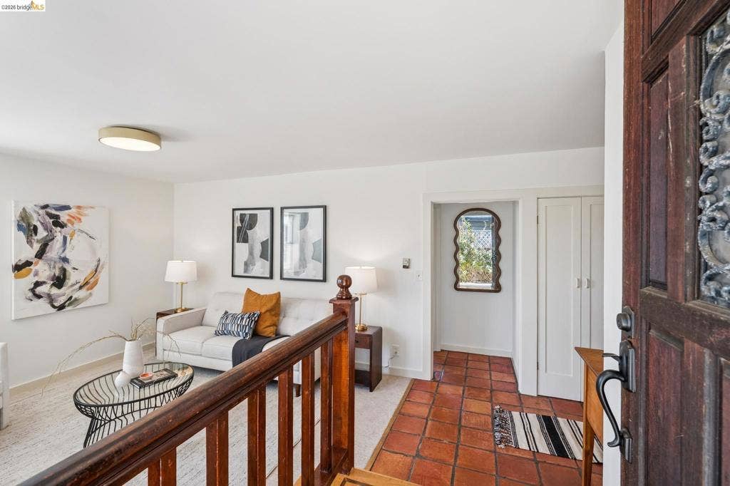 1822 E 24Th St, Oakland, CA 94606