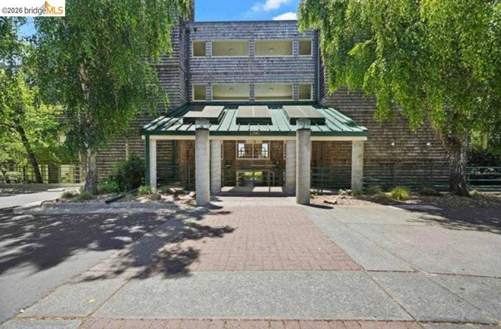 1200 Brickyard Way, #101, Richmond, CA 94801 1200 Brickyard Way, #101, Richmond, CA 94801