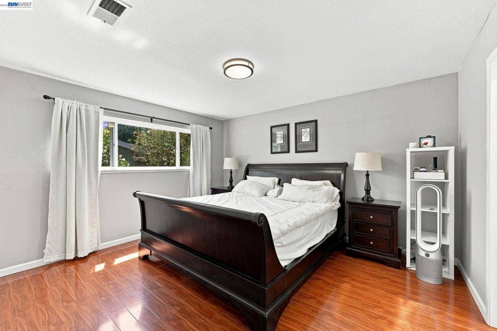 4315 Denker Dr, Pleasanton, CA 94588 4315 Denker Dr, Pleasanton, CA 94588