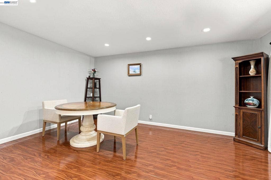 4315 Denker Dr, Pleasanton, CA 94588 4315 Denker Dr, Pleasanton, CA 94588