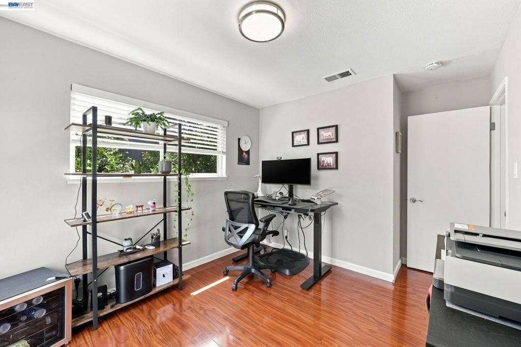 4315 Denker Dr, Pleasanton, CA 94588 4315 Denker Dr, Pleasanton, CA 94588