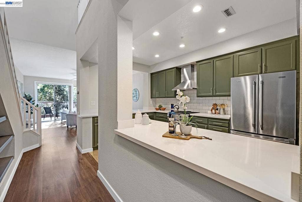 23009 Canyon Terrace Dr, #3, Castro Valley, CA 94552 23009 Canyon Terrace Dr, #3, Castro Valley, CA 94552