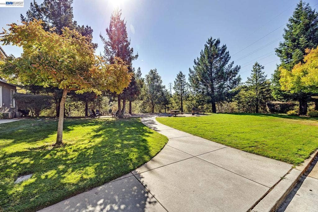 23009 Canyon Terrace Dr, #3, Castro Valley, CA 94552 23009 Canyon Terrace Dr, #3, Castro Valley, CA 94552