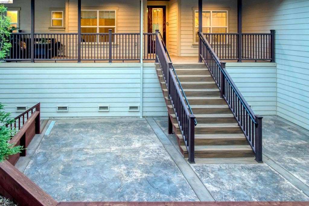 20145 Pleasantview Dr, Groveland, CA 95321-9587