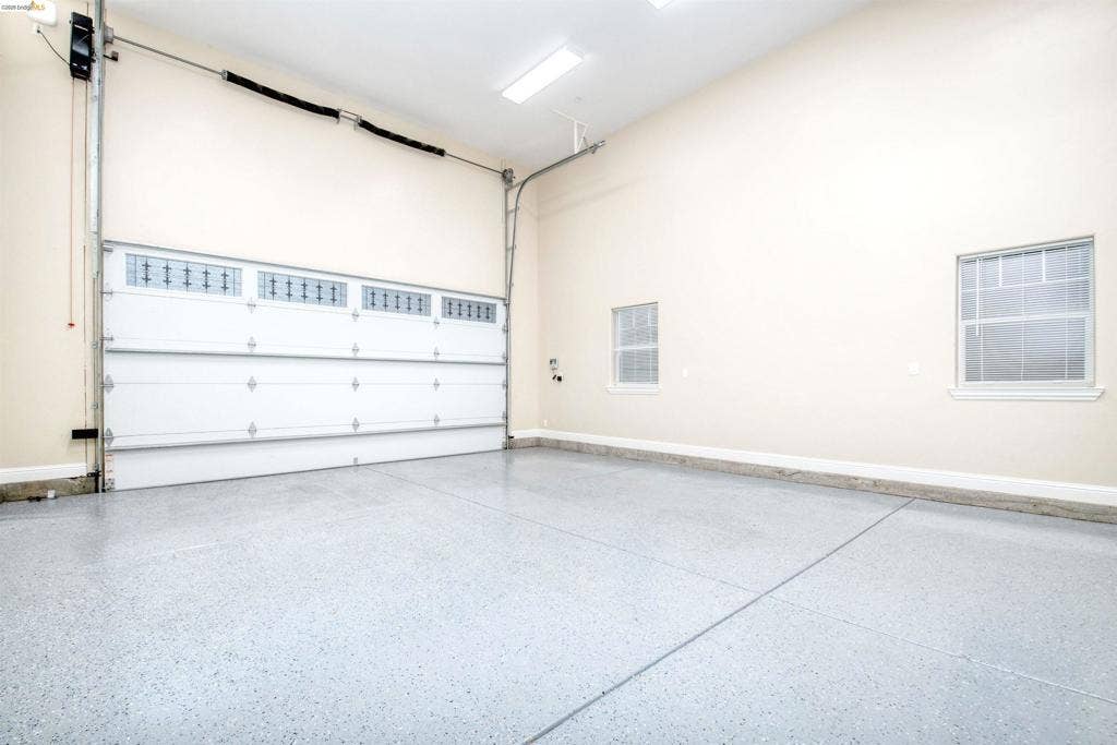 20145 Pleasantview Dr, Groveland, CA 95321-9587