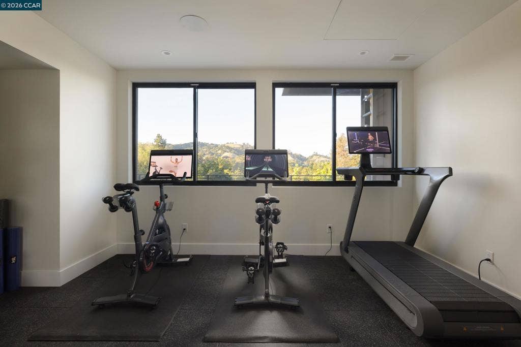 950 Hough Ave, #210, Lafayette, CA 94549 950 Hough Ave, #210, Lafayette, CA 94549