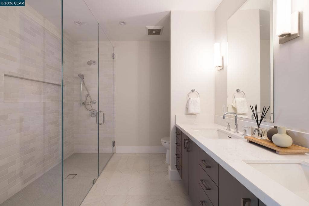 950 Hough Ave, #210, Lafayette, CA 94549 950 Hough Ave, #210, Lafayette, CA 94549