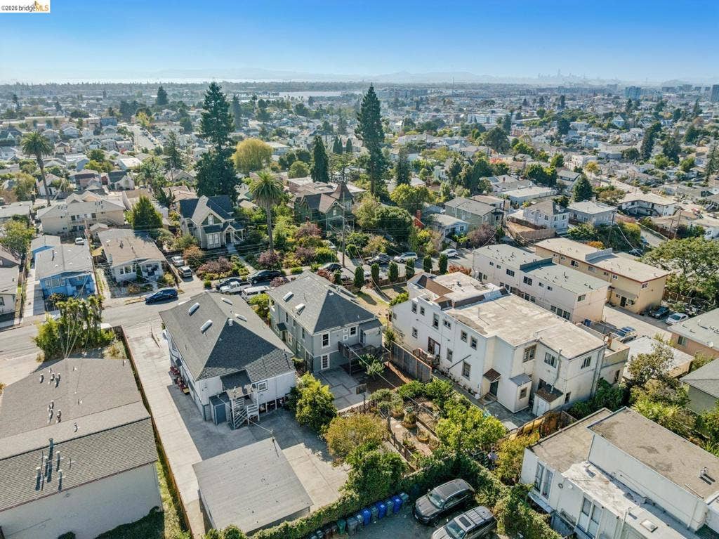 1824 E 24Th St, Oakland, CA 94606