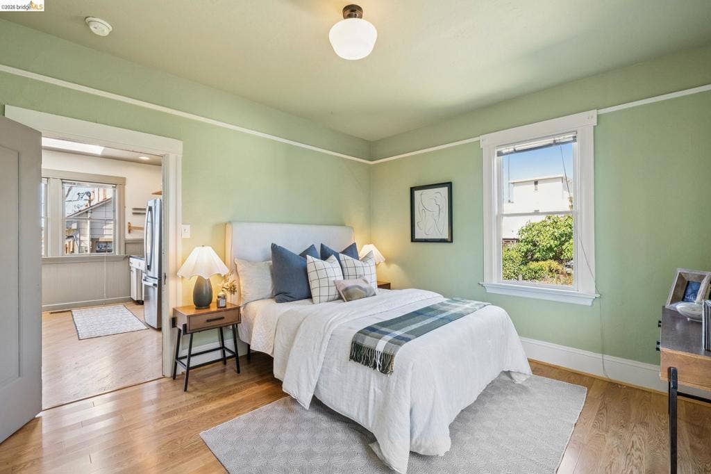 1824 E 24Th St, Oakland, CA 94606