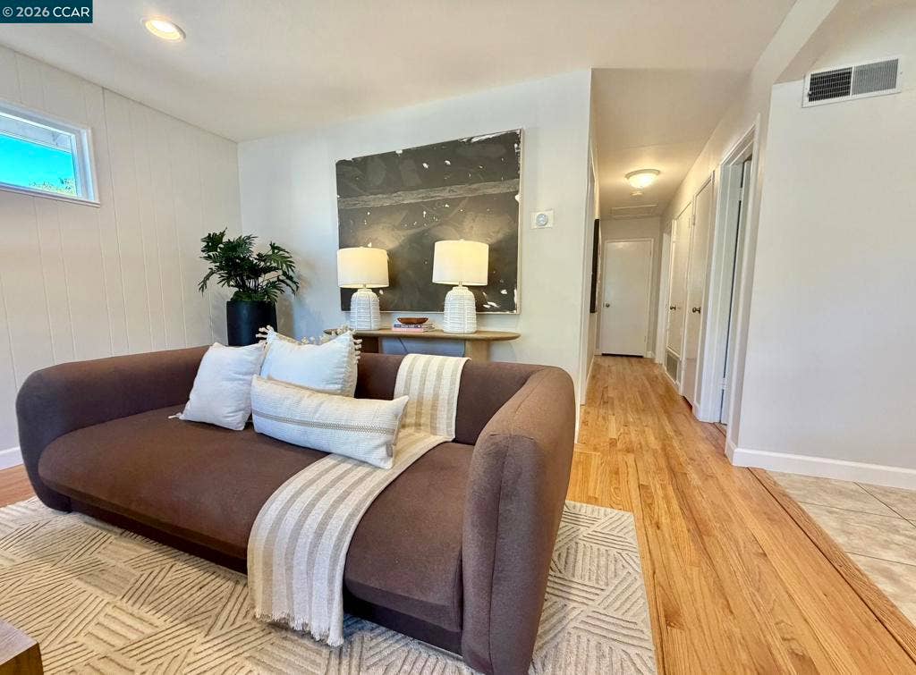 926 Sassel Avenue, Concord, CA 94518 926 Sassel Avenue, Concord, CA 94518