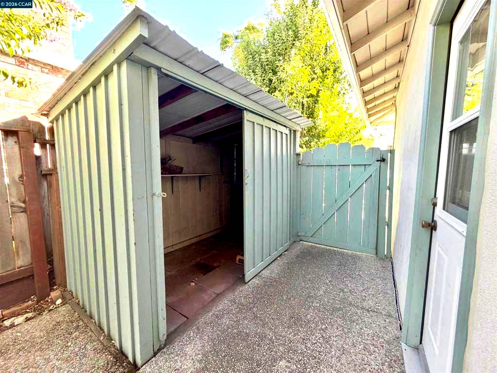 926 Sassel Avenue, Concord, CA 94518 GARDEN SHED