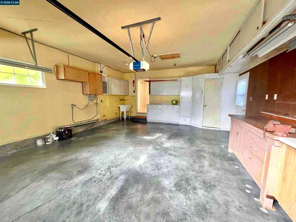 926 Sassel Avenue, Concord, CA 94518 GARAGE WITH STORAGE
