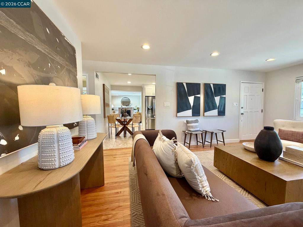 926 Sassel Avenue, Concord, CA 94518 926 Sassel Avenue, Concord, CA 94518